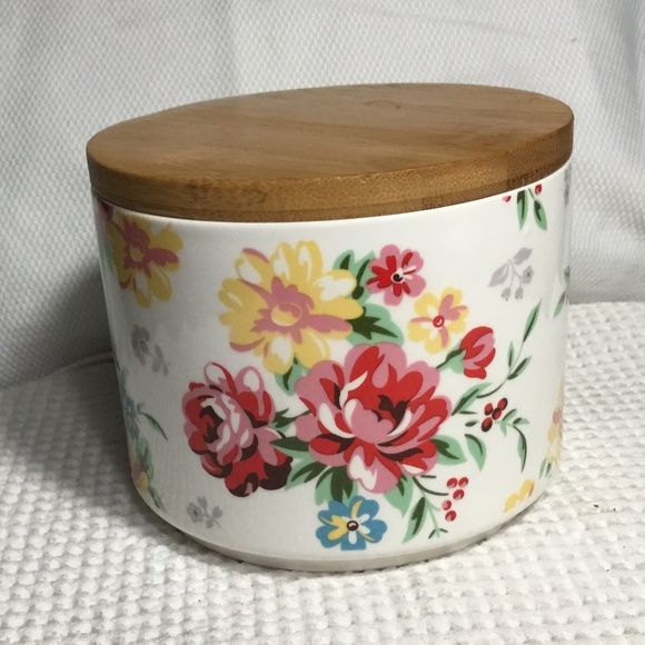 Gracie China By Coastline Imports ~ Floral Kitchen Canister With Wooden Lid - Picture 2 of 9